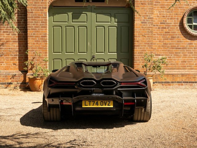 Lamborghini Revuelto V12 Hybrid  #7