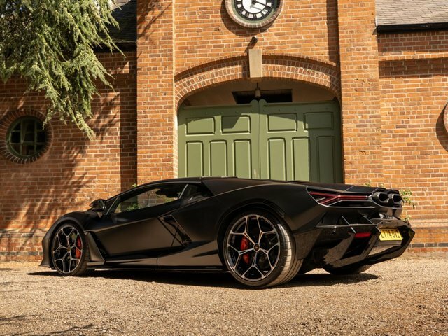 Lamborghini Revuelto V12 Hybrid  #6
