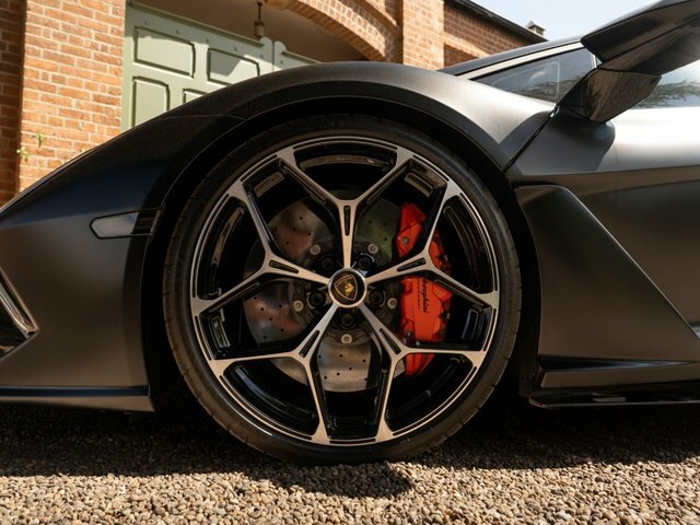 Lamborghini Revuelto V12 Hybrid  #13