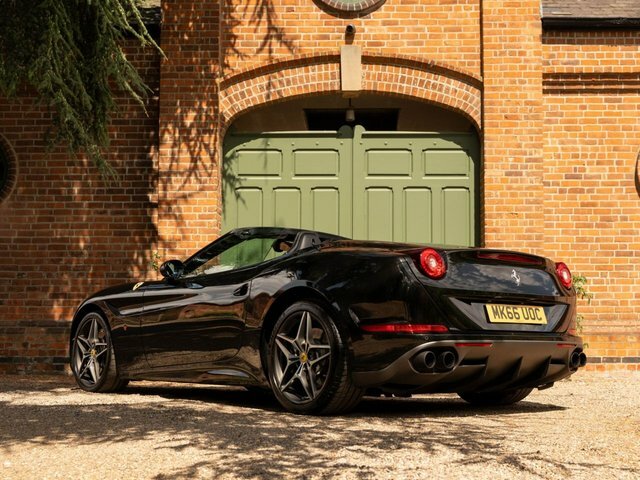Ferrari California Turbo Dct - Special Handling Pack Blue #17