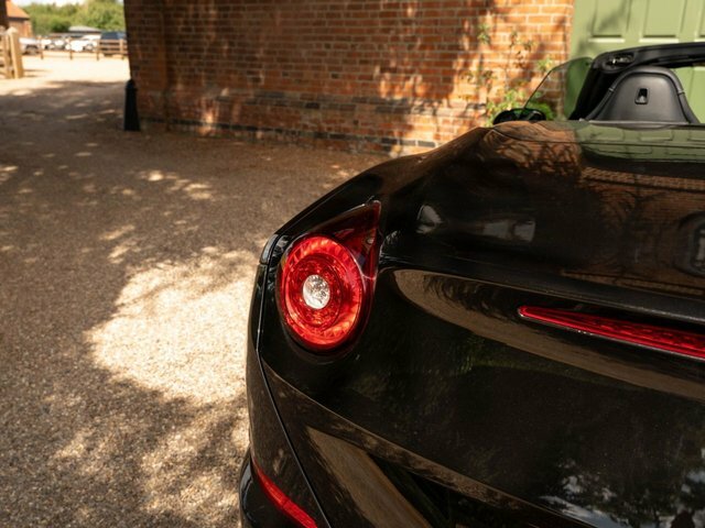 Ferrari California Turbo Dct - Special Handling Pack Blue #18