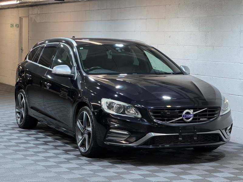 Volvo V60 2.0 T4 R-design Lux Nav Estate Eur YV1657 Black