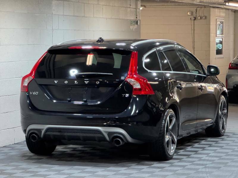 Volvo V60 2.0 T4 R-design Lux Nav Estate Eur YV1657 Black #4
