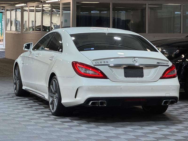 Mercedes-Benz CLS 5.5 Cls63 V8 Amg S Coupe Spds Mct Euro White #3