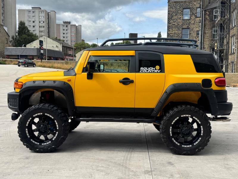 Toyota FJ Cruiser 4.0 V6 Lhd Lift Kit Fresh Import Ulez - 2011 61 Yellow #2