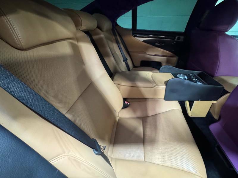 Lexus LS 600H L Black #10
