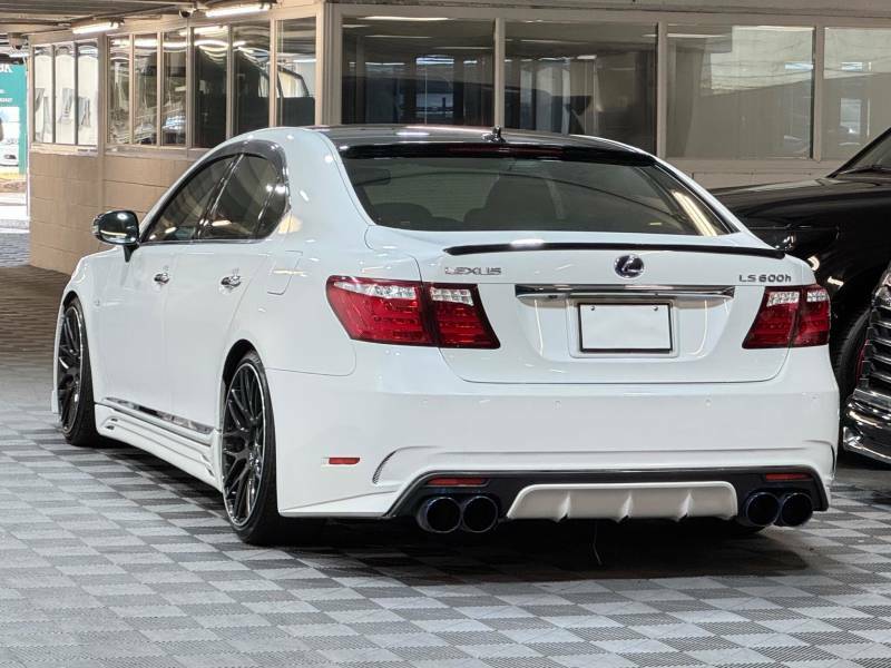 Lexus LS 4.6 460 V8 Se-l Saloon Euro 4 375 USF335 White #4