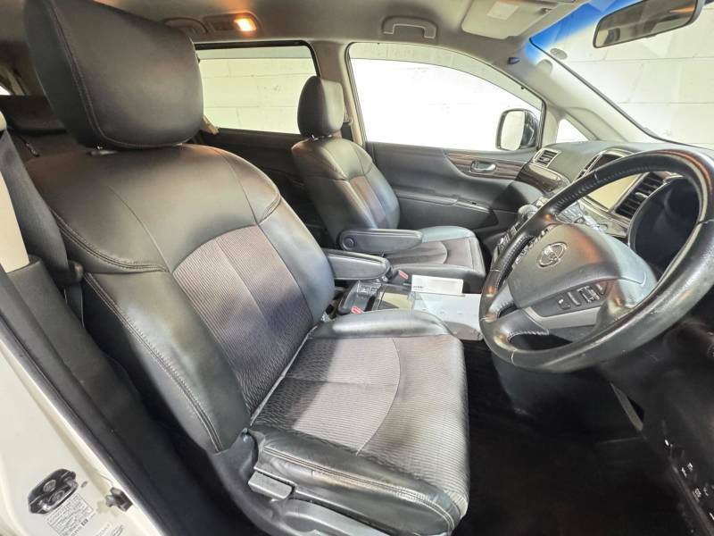 Nissan Elgrand Mpv 2.5 cc 201666 White #8