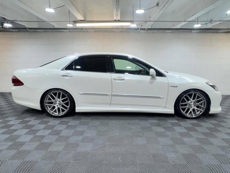 Toyota Crown Hybrid G Package 3.5 V6 Modellista - 2012 61 GWS049 White #6