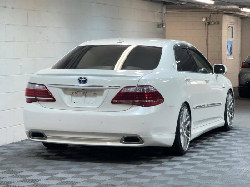 Toyota Crown Hybrid G Package 3.5 V6 Modellista - 2012 61 GWS049 White #5