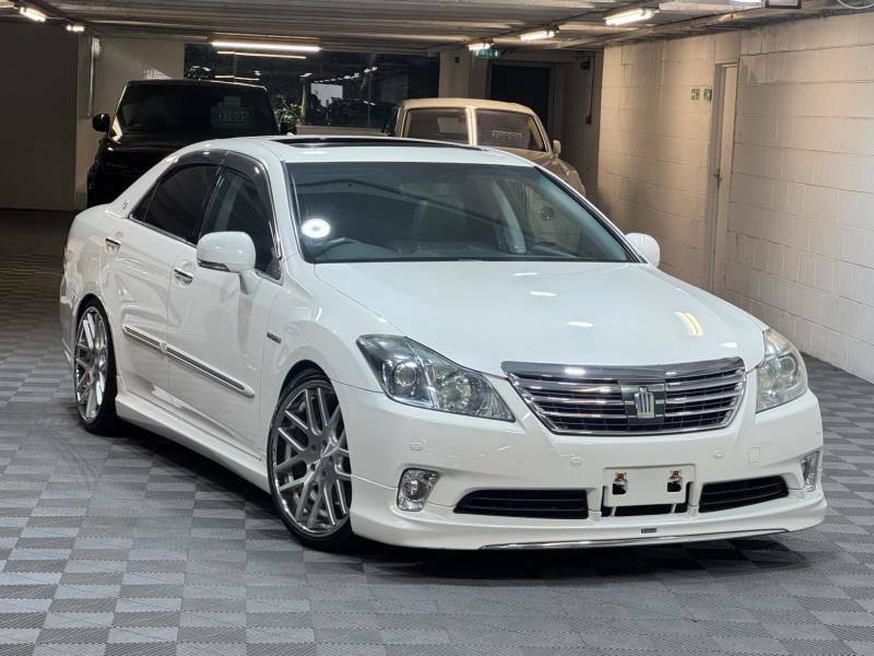Toyota Crown Hybrid G Package 3.5 V6 Modellista - 2012 61 GWS049 White #4