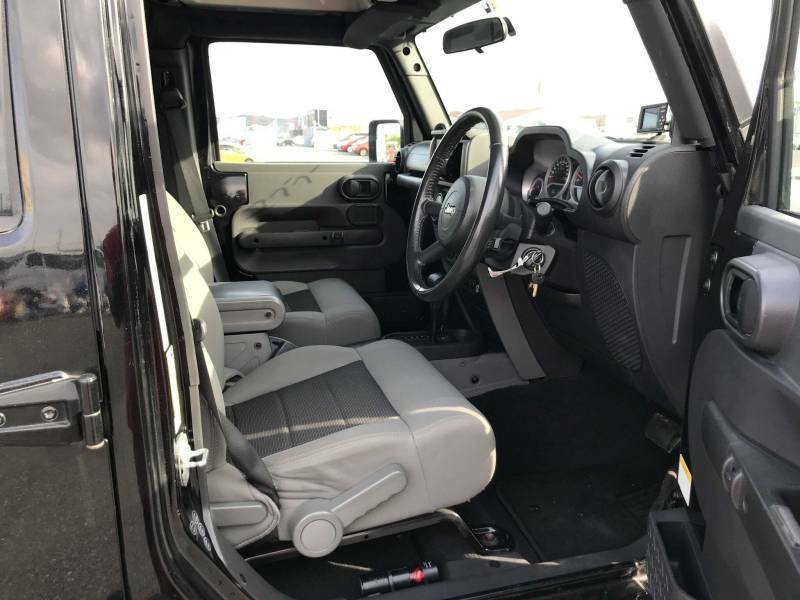Jeep Wrangler 3.8 V6 Rubicon Unlimited Suv 4Wd E Black #5