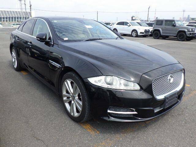 Jaguar XJ 5.0 V8 Premium Luxury Saloon Euro Black