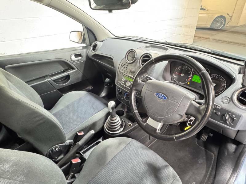 Ford Fiesta 1.25 Zetec Climate Low Insurance Free Tax Blue #8