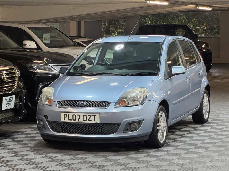 Ford Fiesta 1.25 Zetec Climate Low Insurance Free Tax Blue #6