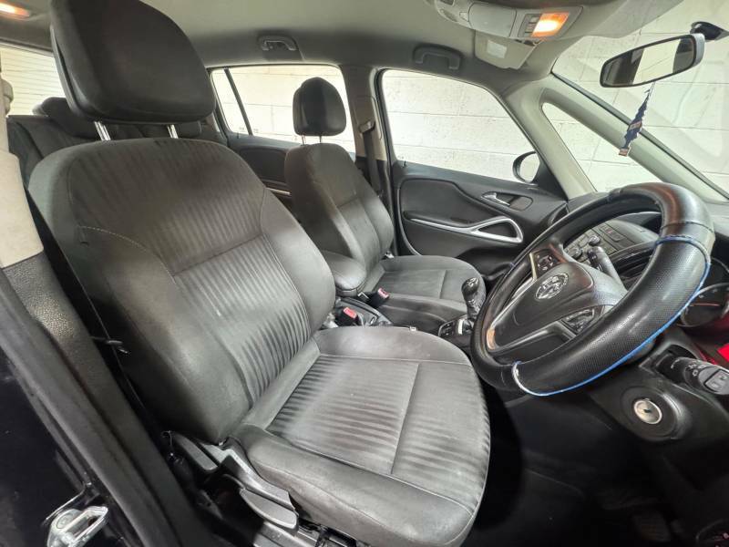 Vauxhall Zafira Tourer Tourer 1.8 16V Exclusiv Euro 5 Silver #7