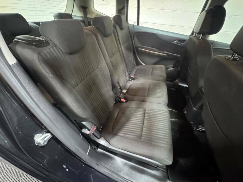 Vauxhall Zafira Tourer Tourer 1.8 16V Exclusiv Euro 5 Silver #11