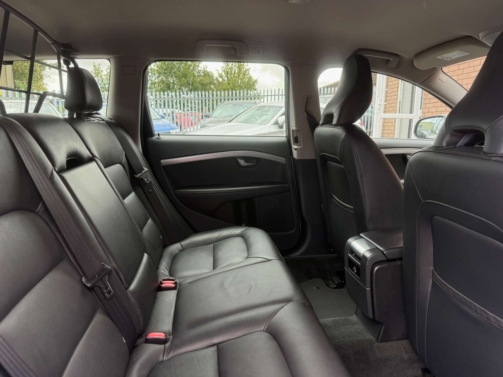 Volvo V70 2.4 D5 Business Edition Euro 5 Ss  #50