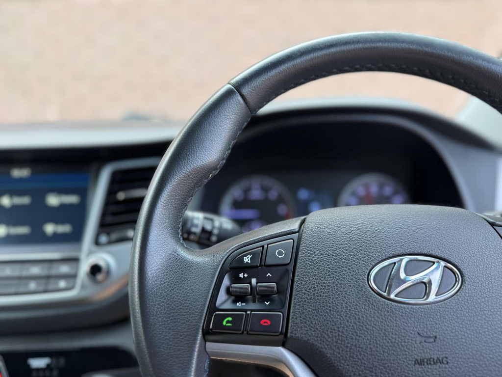 Hyundai Tucson 1.7 Crdi Blue Drive Sport Edition 2Wd Black #58
