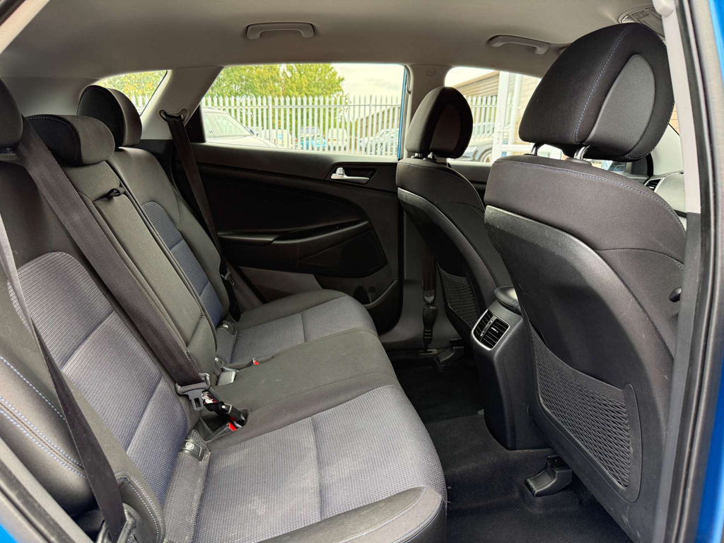 Hyundai Tucson 1.7 Crdi Blue Drive Sport Edition 2Wd Black #43