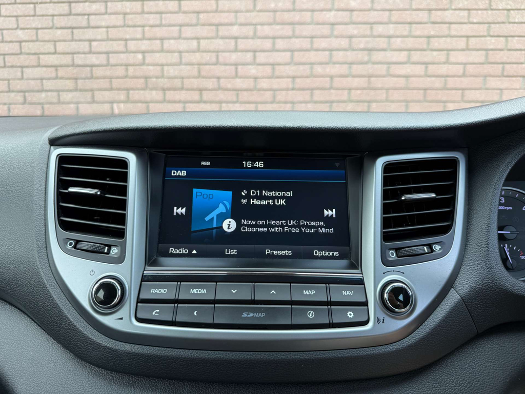 Hyundai Tucson 1.7 Crdi Blue Drive Sport Edition 2Wd Black #55