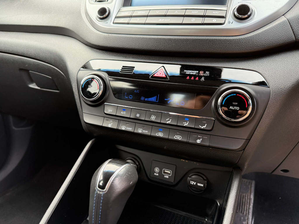 Hyundai Tucson 1.7 Crdi Blue Drive Sport Edition 2Wd Black #65