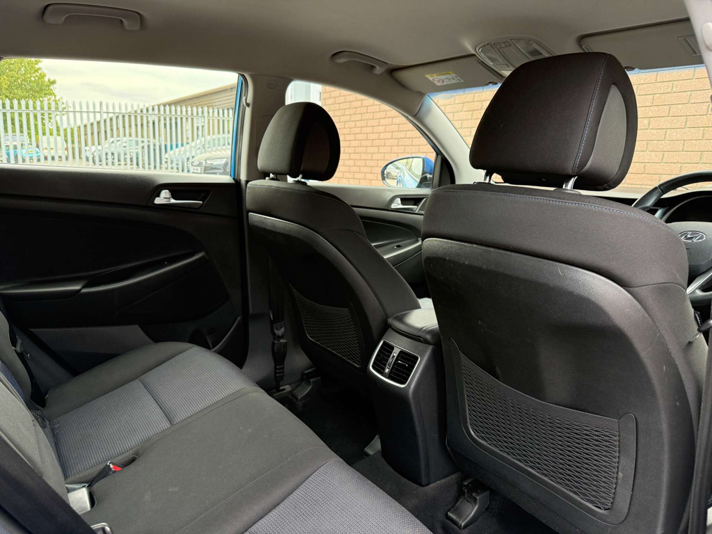 Hyundai Tucson 1.7 Crdi Blue Drive Sport Edition 2Wd Black #42