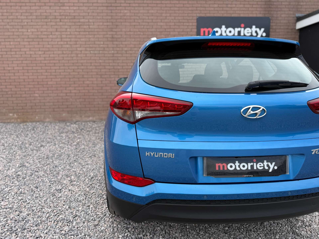 Hyundai Tucson 1.7 Crdi Blue Drive Sport Edition 2Wd Black #22