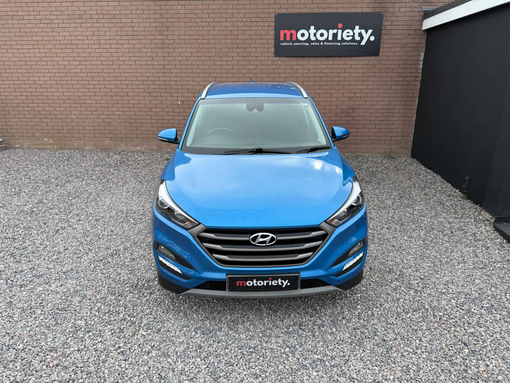 Hyundai Tucson 1.7 Crdi Blue Drive Sport Edition 2Wd Black #10