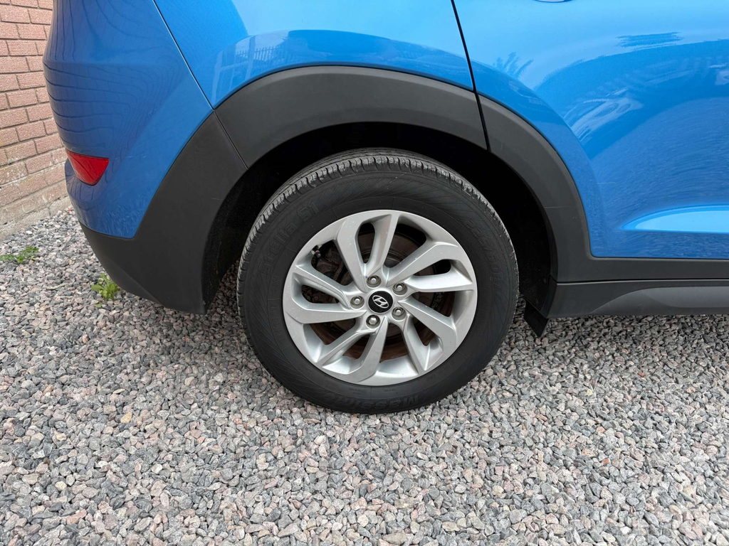 Hyundai Tucson 1.7 Crdi Blue Drive Sport Edition 2Wd Black #31