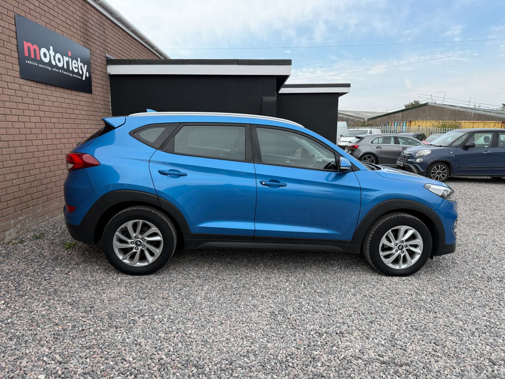 Hyundai Tucson 1.7 Crdi Blue Drive Sport Edition 2Wd Black #32