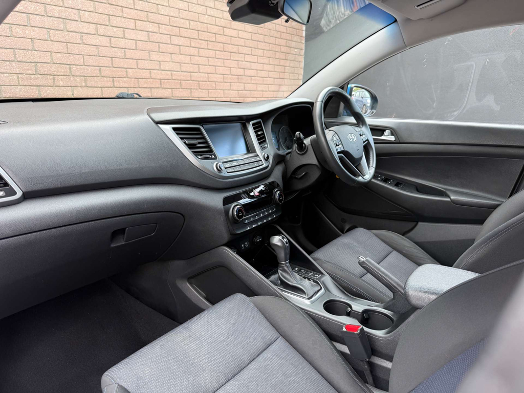 Hyundai Tucson 1.7 Crdi Blue Drive Sport Edition 2Wd Black #39