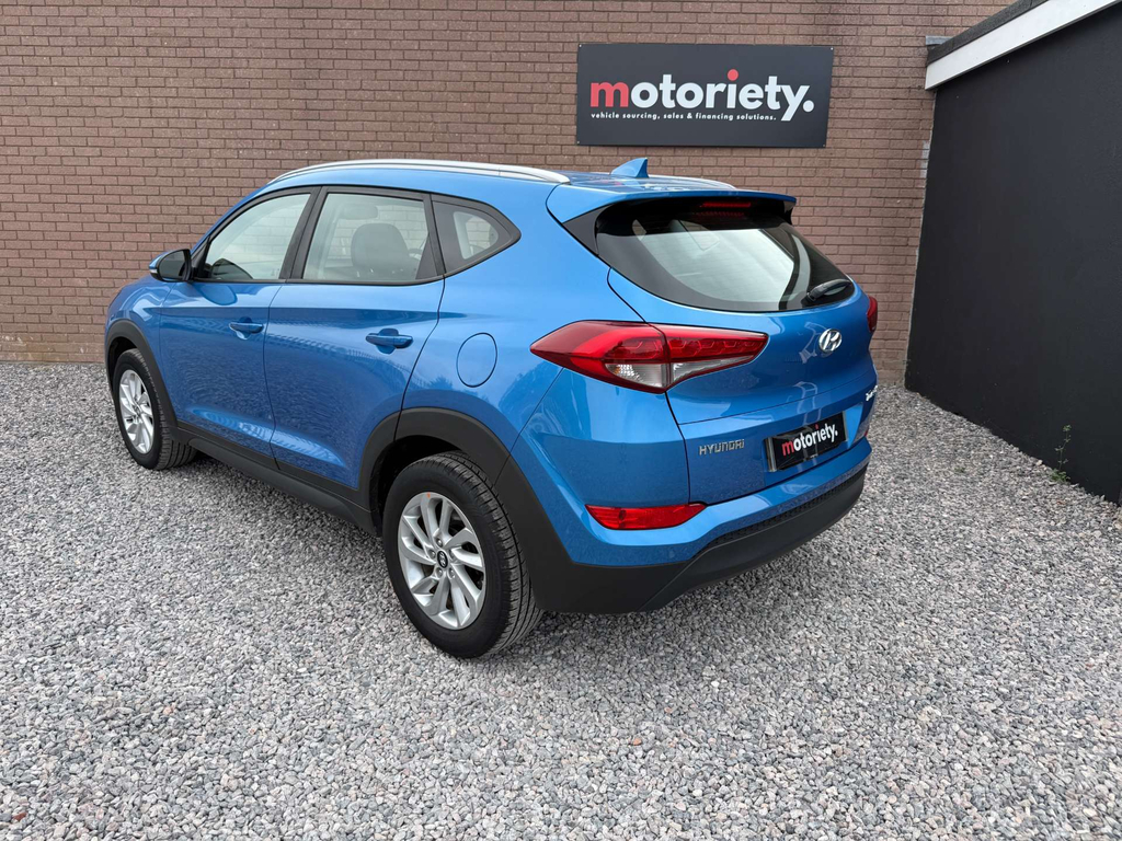 Hyundai Tucson 1.7 Crdi Blue Drive Sport Edition 2Wd Black #19