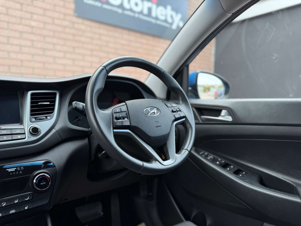 Hyundai Tucson 1.7 Crdi Blue Drive Sport Edition 2Wd Black #53