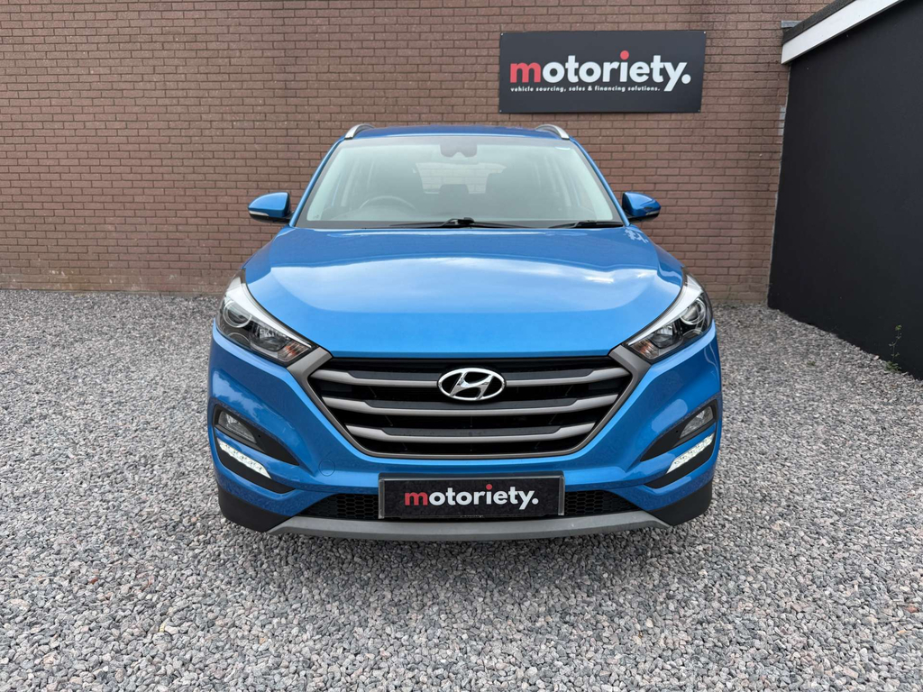 Hyundai Tucson 1.7 Crdi Blue Drive Sport Edition 2Wd Black #9
