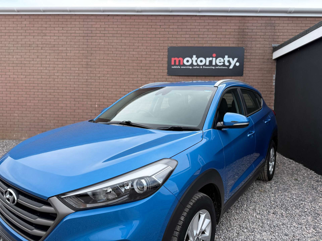 Hyundai Tucson 1.7 Crdi Blue Drive Sport Edition 2Wd Black #14