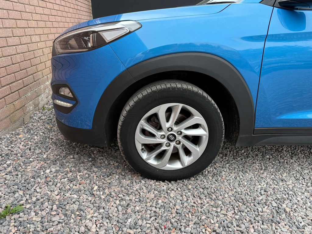 Hyundai Tucson 1.7 Crdi Blue Drive Sport Edition 2Wd Black #16