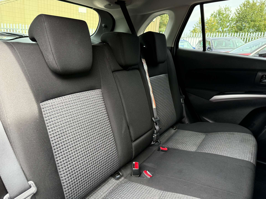 Suzuki SX4 S Cross 1.4L Ultra Boosterjet Mhev 4X4 Suv Hybrid Manu White #44