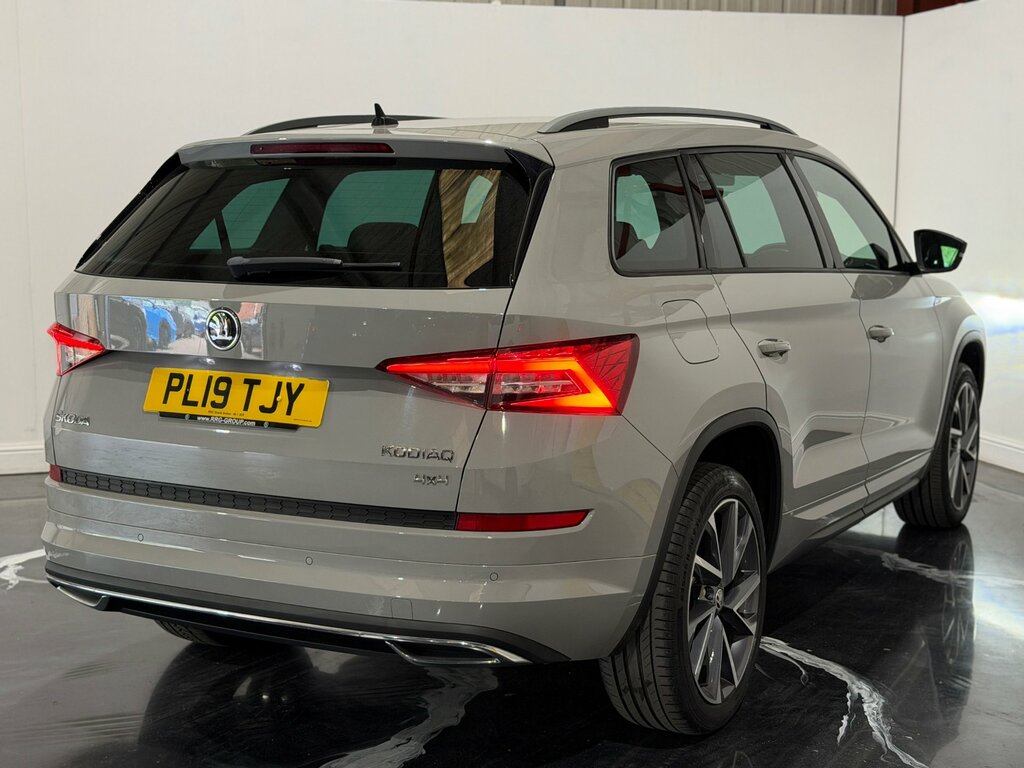Skoda Kodiaq 2.0 Tdi Sportline Suv Dsg 4Wd Euro 6 S Grey #4