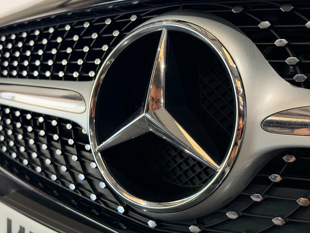 Mercedes-Benz SLC 2.0 Slc200 Amg Line Convertible G-troni Black #4