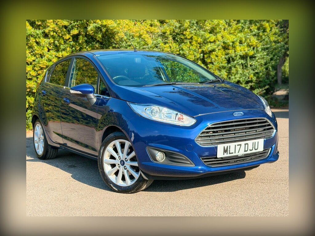Ford Fiesta 1.0T Ecoboost Titanium Euro 6 Ss ML17DJU Blue
