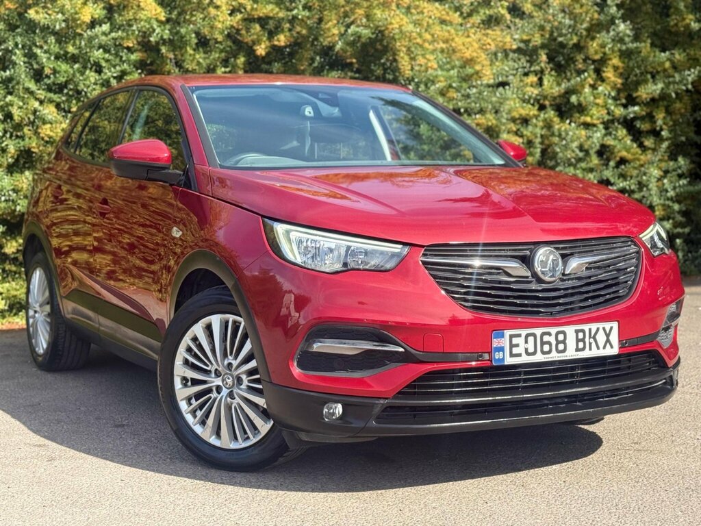 Vauxhall Grandland X 1.2 Turbo Se Euro 6 Ss EO68BKX Red