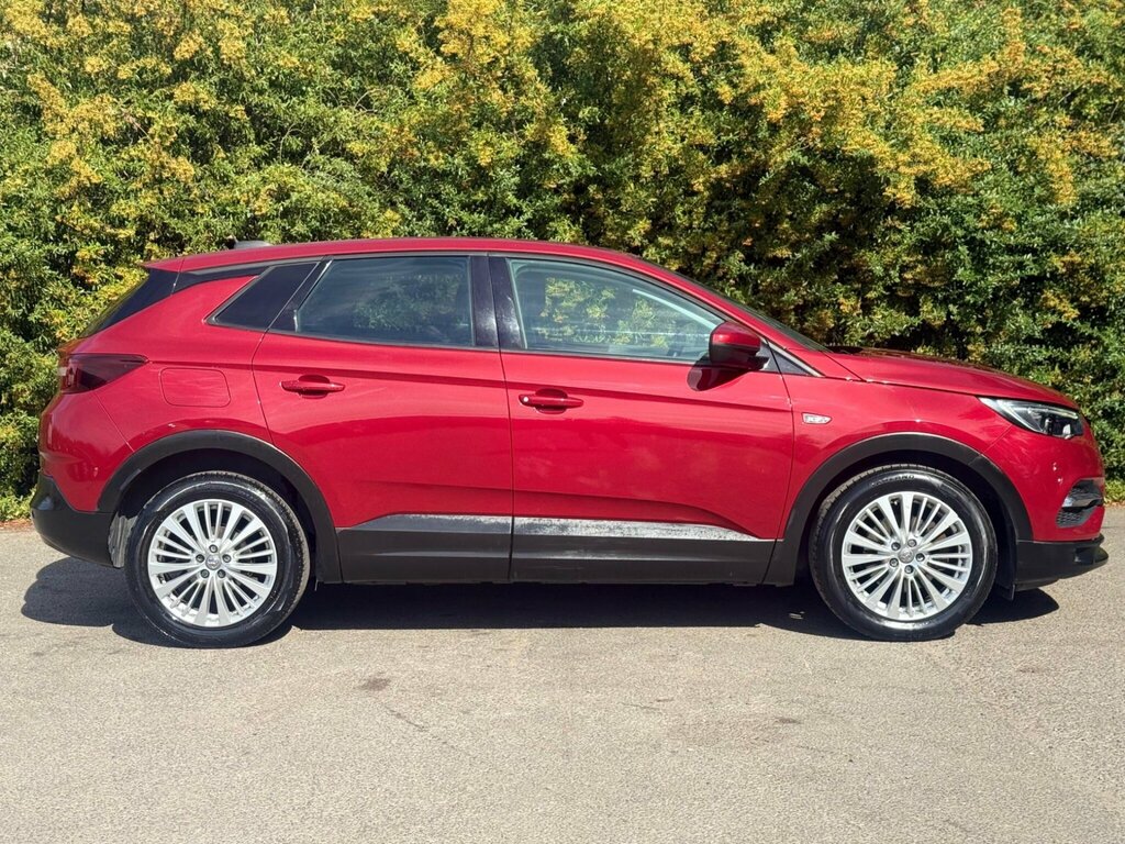 Vauxhall Grandland X 1.2 Turbo Se Euro 6 Ss EO68BKX Red #5