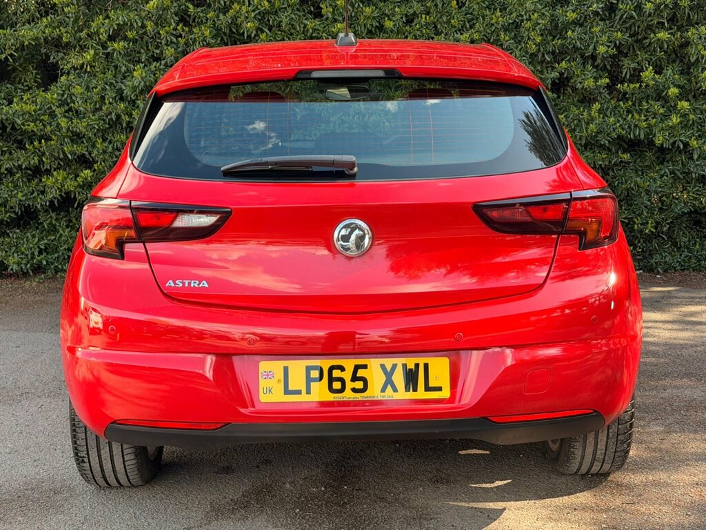 Vauxhall Astra 1.6 Cdti Blueinjection Sri Sports Tourer Eu Red #8