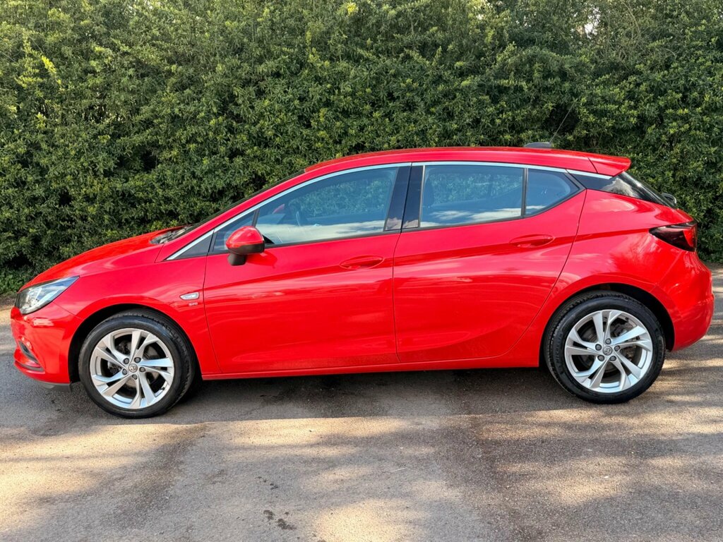Vauxhall Astra 1.6 Cdti Blueinjection Sri Sports Tourer Eu Red #6