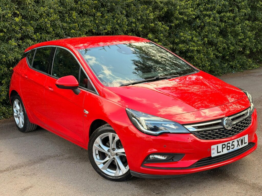 Vauxhall Astra 1.6 Cdti Blueinjection Sri Sports Tourer Eu Red #1