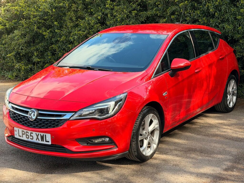 Vauxhall Astra 1.6 Cdti Blueinjection Sri Sports Tourer Eu Red #3