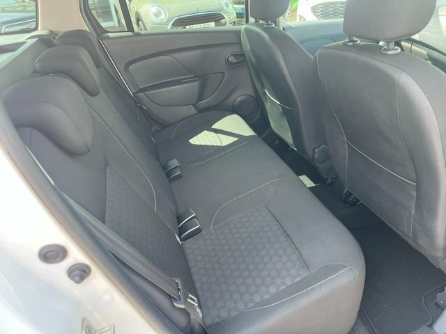 Dacia Logan Estate 1.2 Ambiance 1.2 16V 75 2016 Red #12
