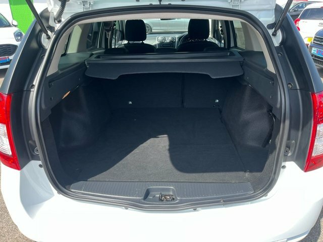 Dacia Logan Estate 1.2 Ambiance 1.2 16V 75 2016 Red #11