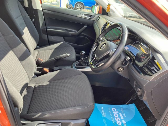 Volkswagen Polo Tsi Se Hatchback Orange